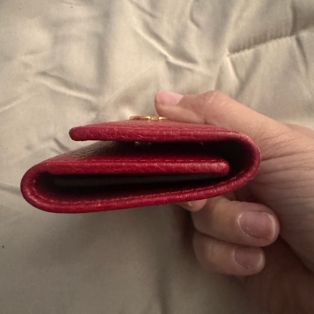 Gucci GG Marmont Leather Key Case - Picture 5 of 10